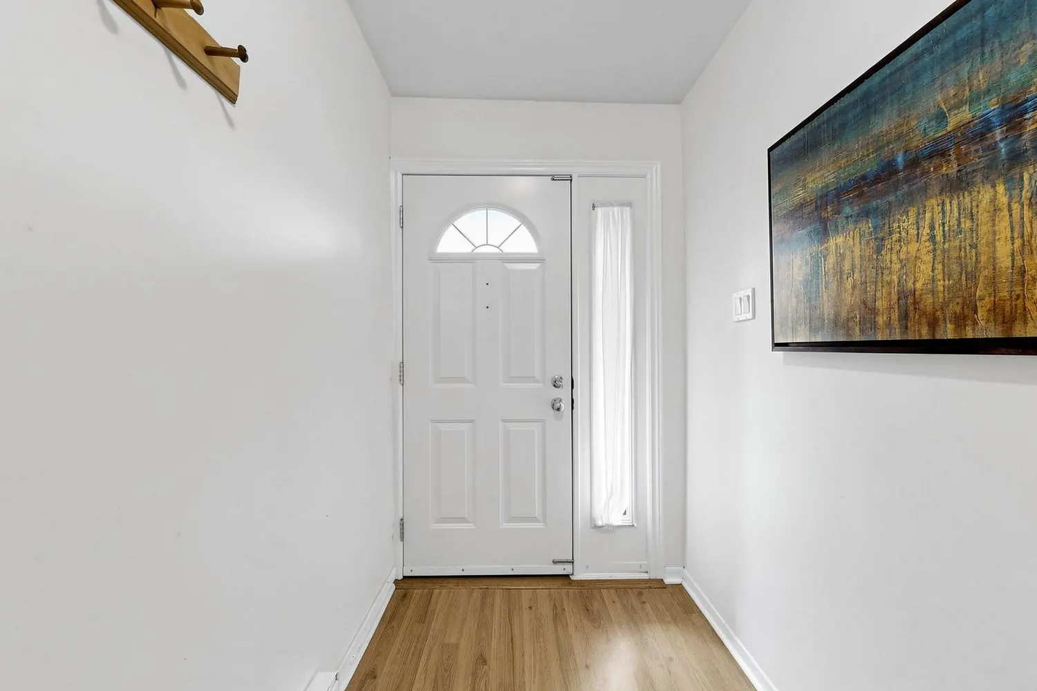 Additional image 7 of 530 Falgarwood Drive 21