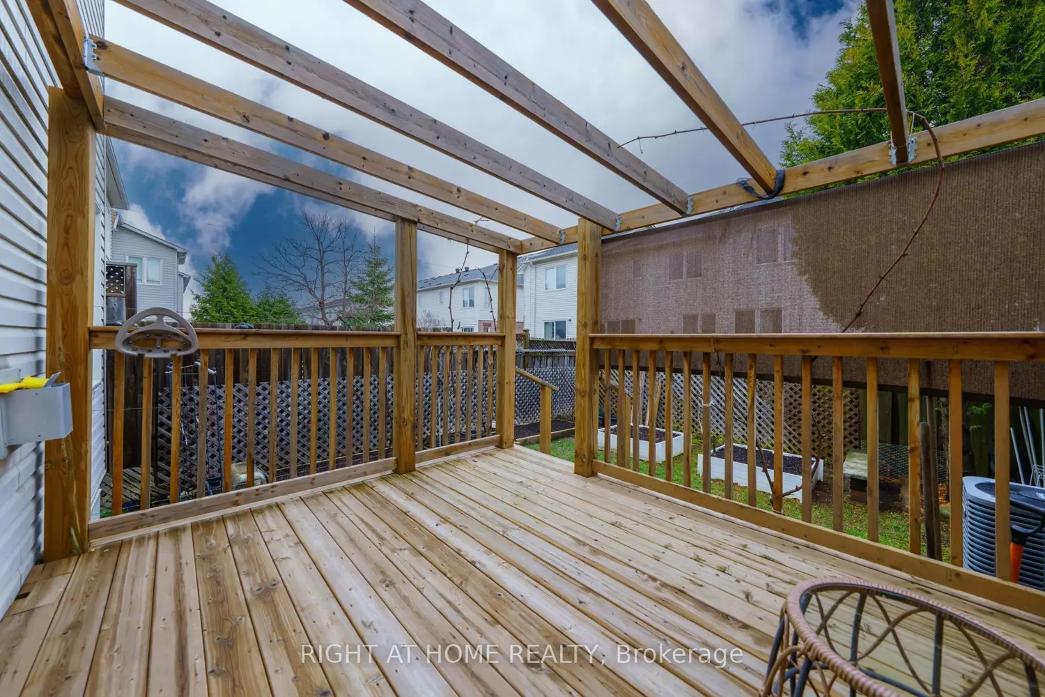 Additional image 17 of 21 Marshview Avenue