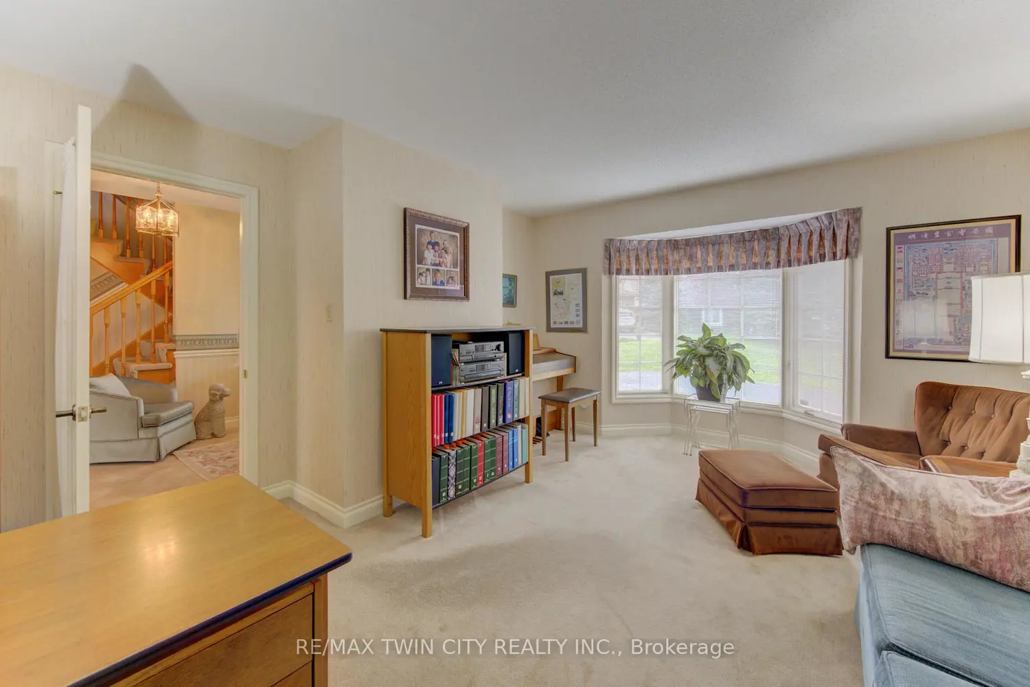 Additional image 6 of 298 Roxton Drive 13