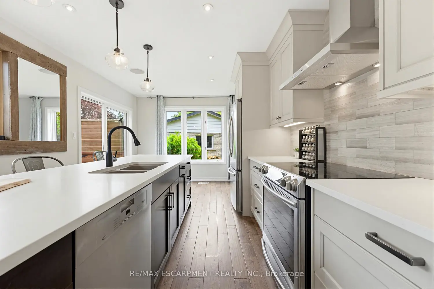 Additional image 4 of 38 William Street