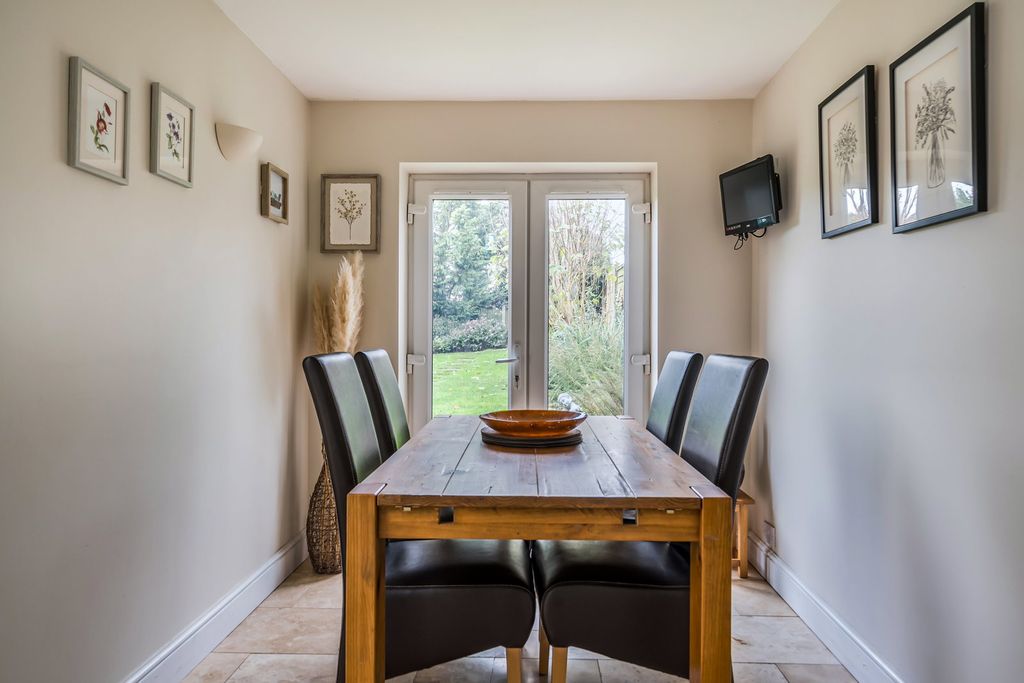 Additional image 9 of 3 bed semi-detached house for saleMonkton Road, Minster, Ramsgate CT12