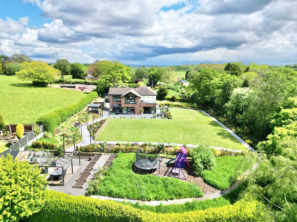 Additional image 43 of 4 bed detached house for saleActon, Newcastle ST5