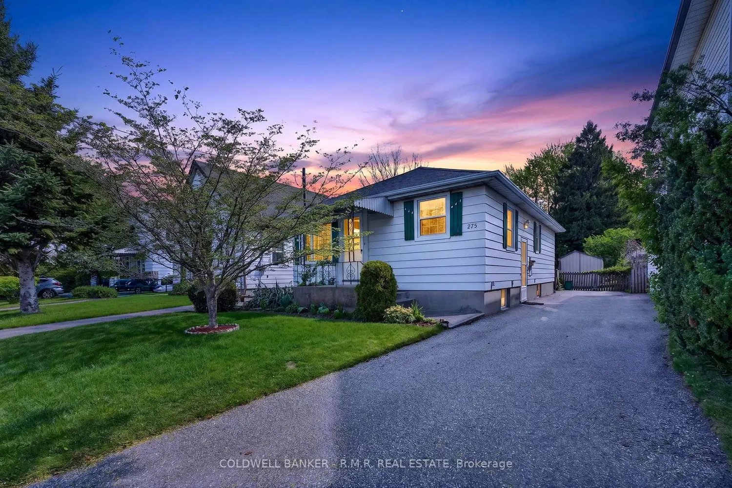 275 Oshawa Boulevard