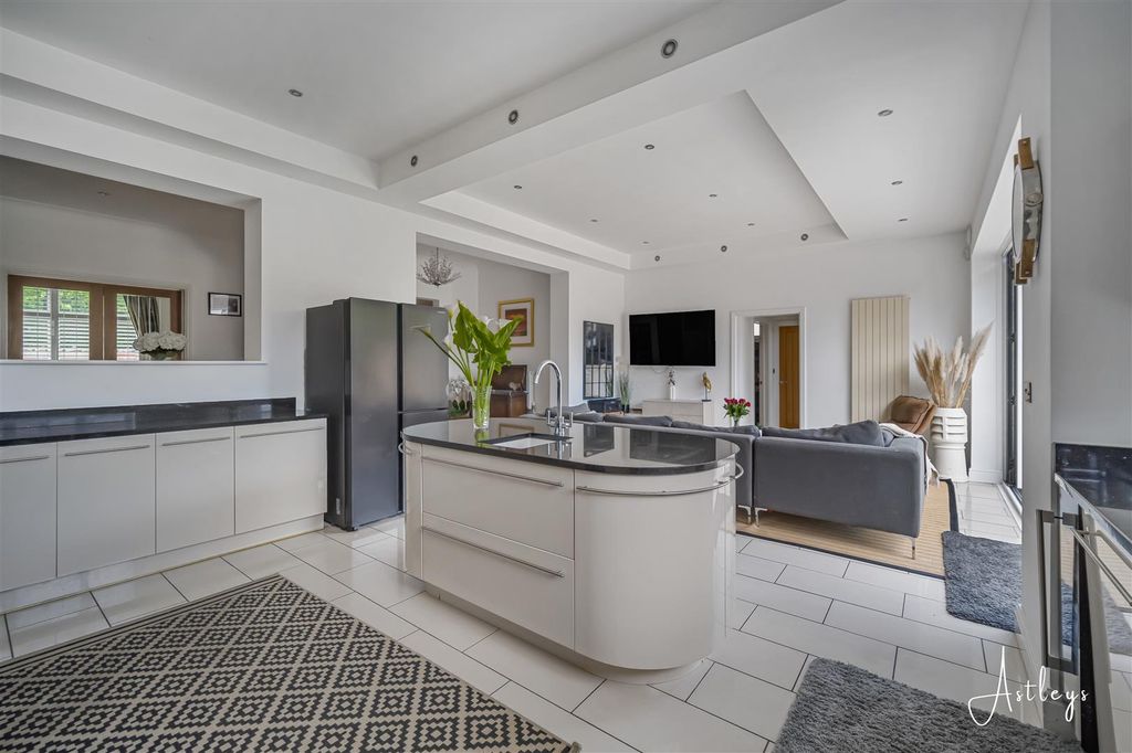 Additional image 2 of 5 bed detached house for saleSouthward Lane, Langland, Swansea SA3