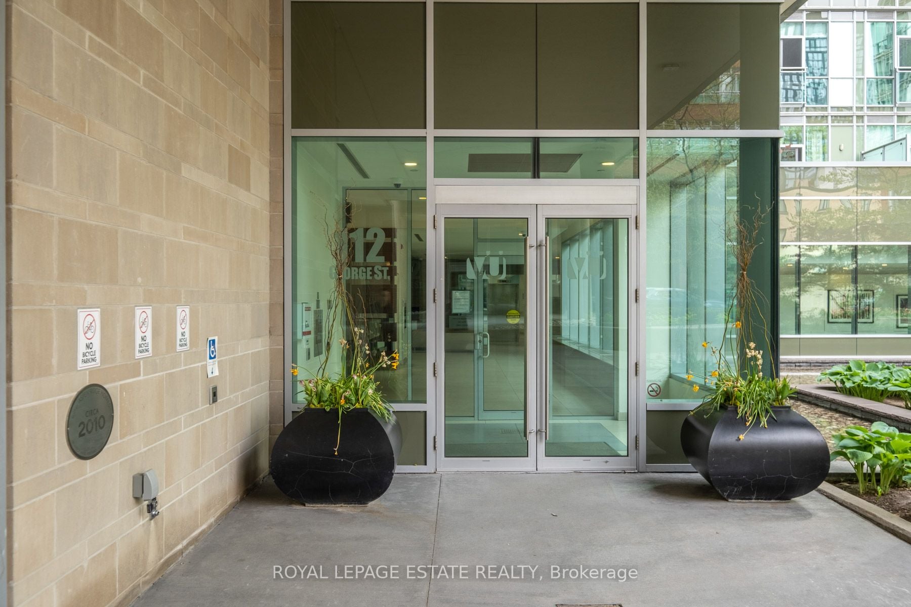 Additional image 4 of S711-112 George Street, Toronto, ON, M5A 2M5