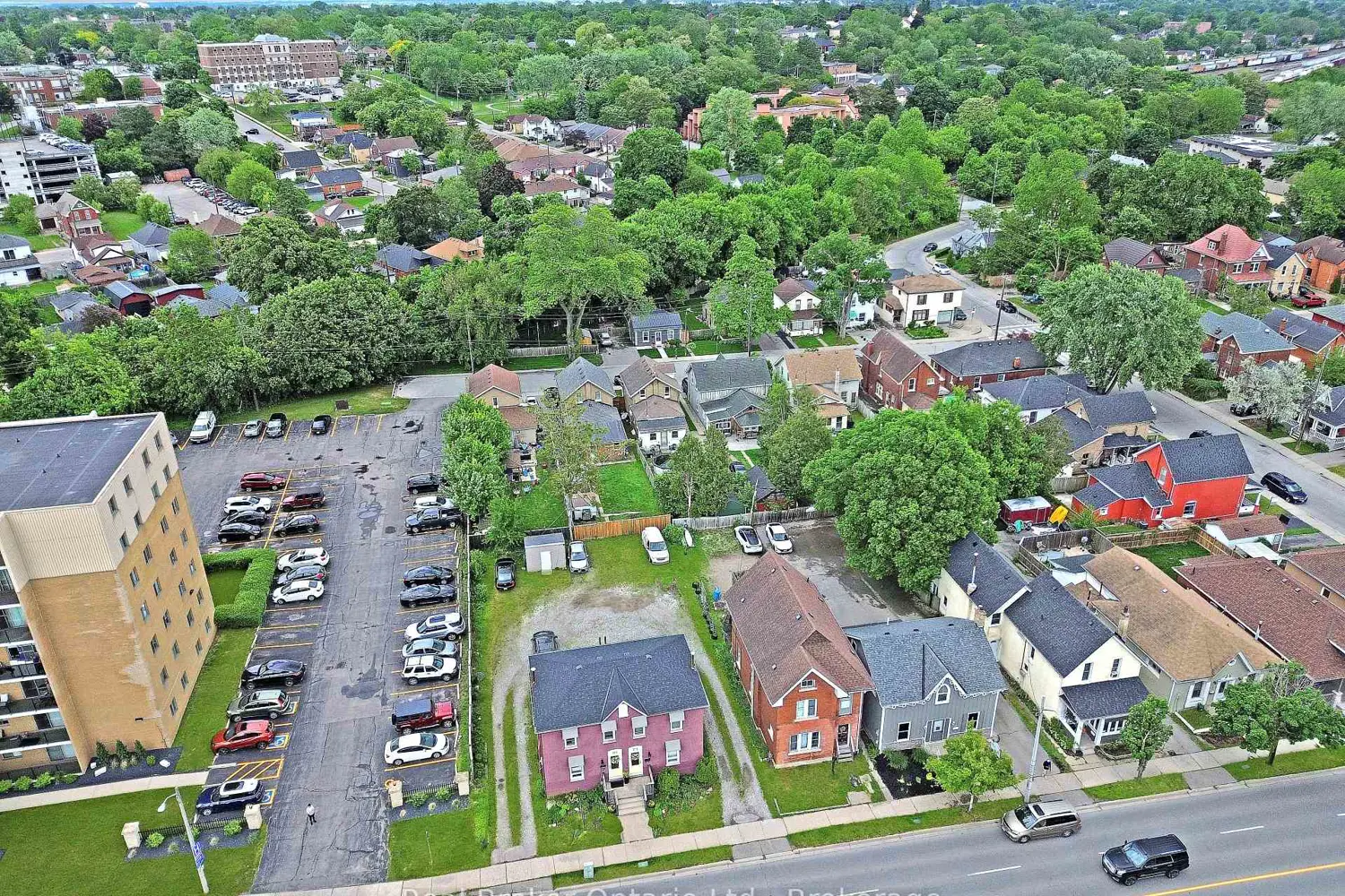 Additional image 17 of 273 Brant Avenue