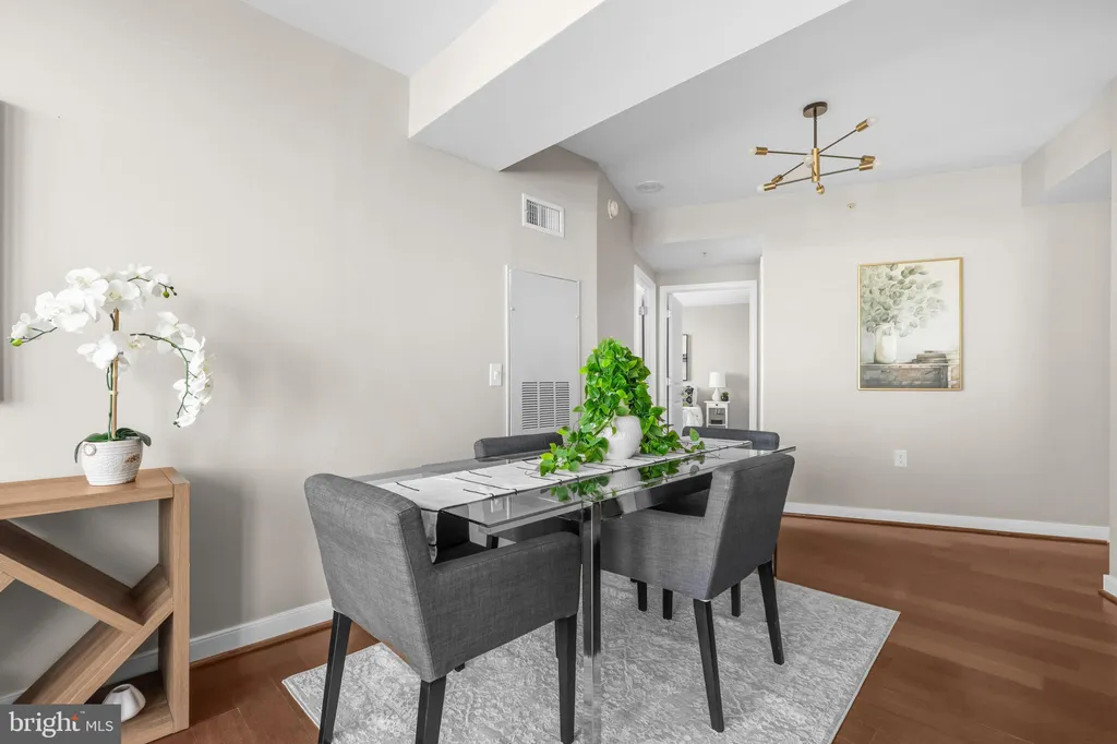 Additional image 11 of 555 Massachusetts Avenue NW Unit 1302, Washington, DC 20001