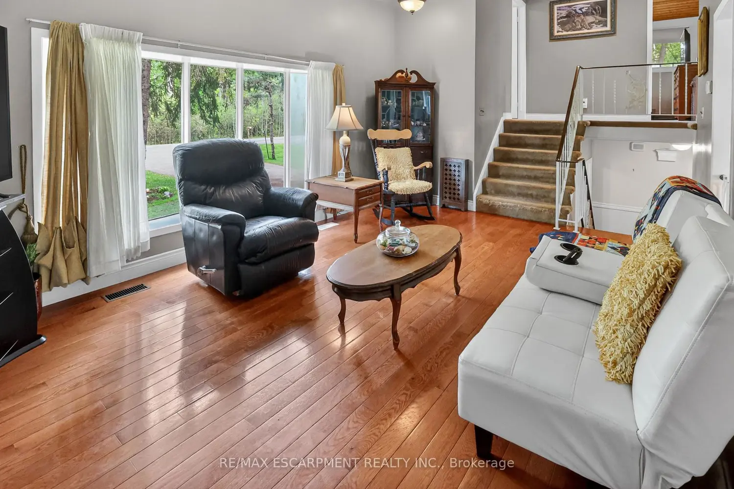 124 Mumby Road photo 5