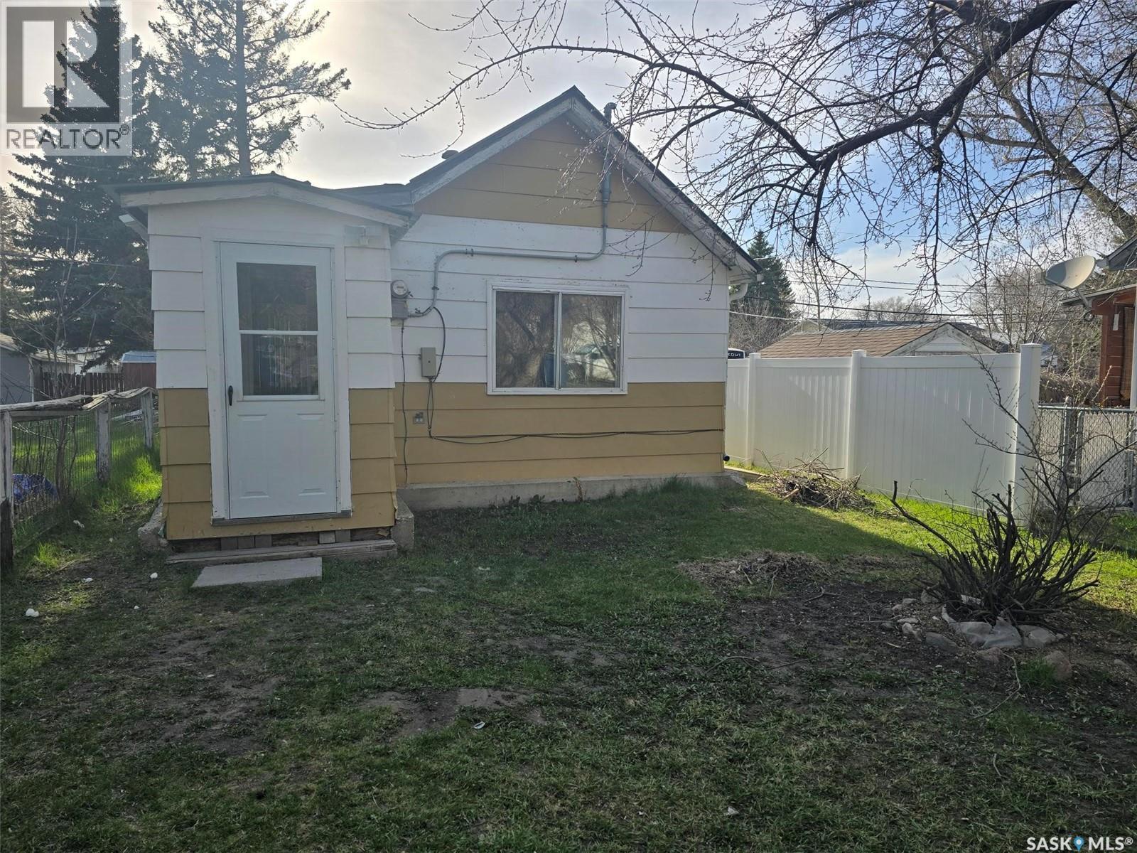 814 Southesk STREET