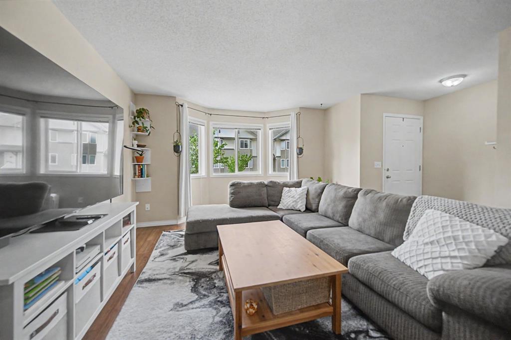 Additional image 5 of 65 Royal Birch Villas NW, Calgary, AB, T3G 5V2