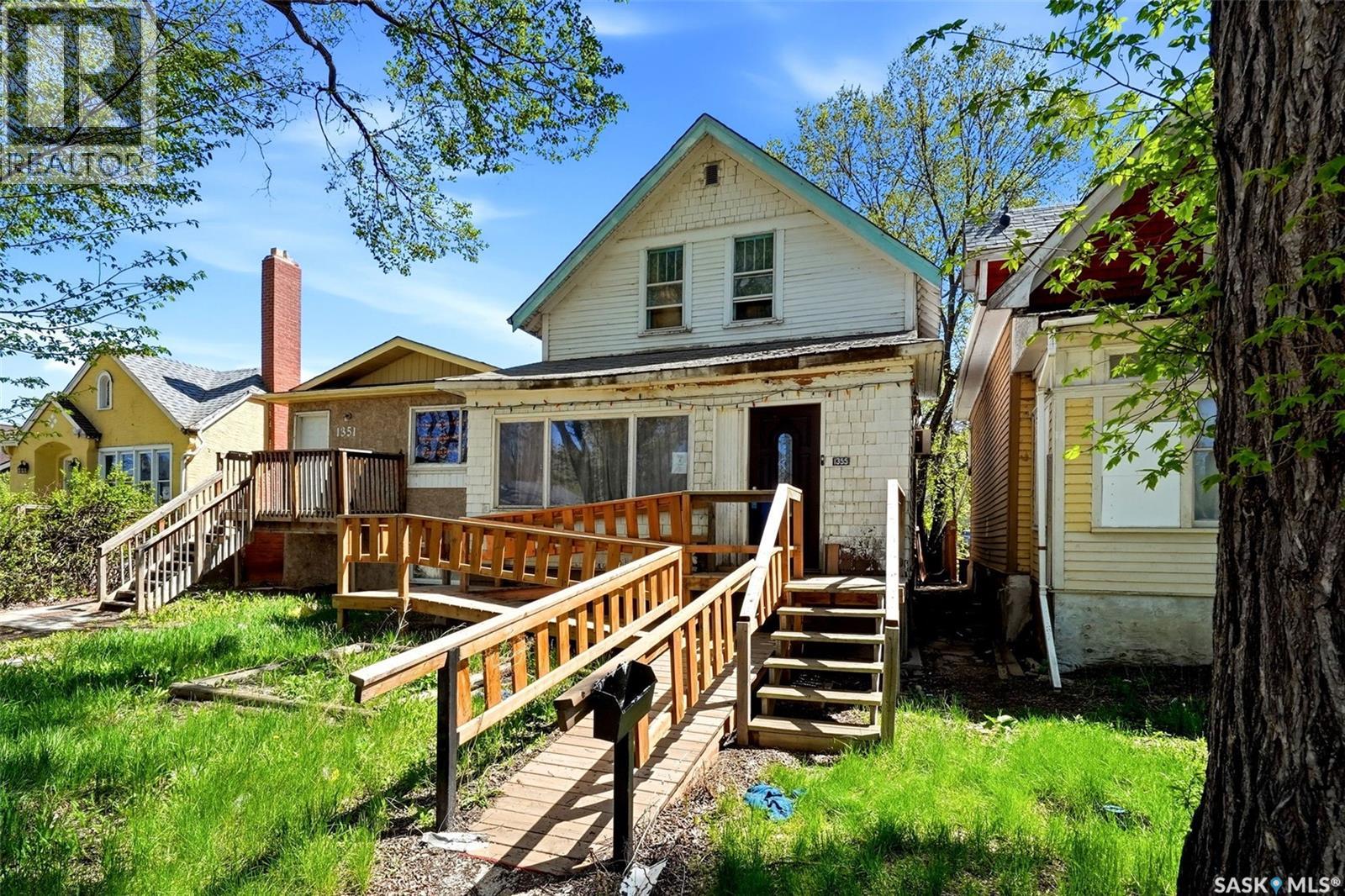 1355 Retallack Street, Regina, SK, S4T2J1
