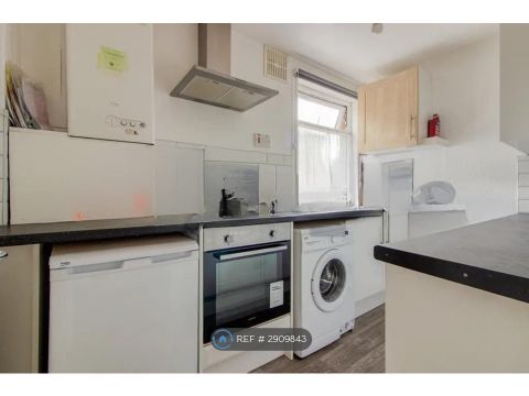 Wellfield Road, London SW16