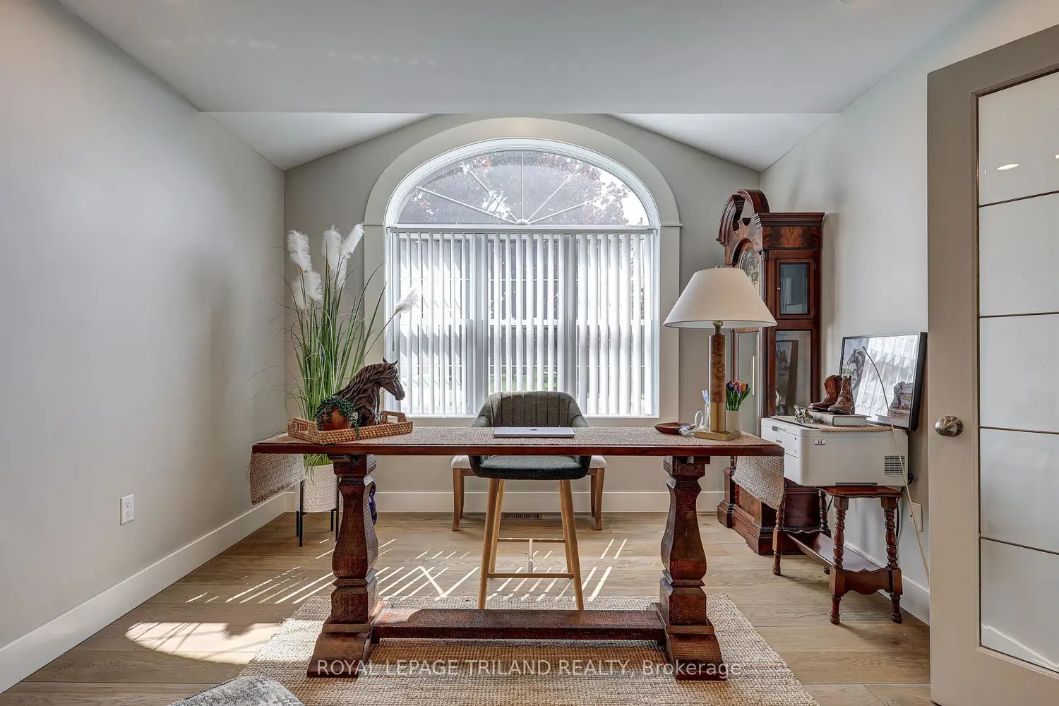 8755 Tike Road photo 2