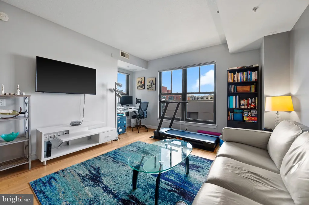 Additional image 8 of 910 M Street NW Unit 1006, Washington, DC 20001