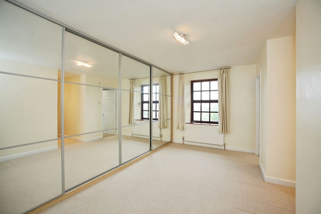 Additional image 23 of 4 bed barn conversion for saleHenstaff Court, Pontyclun CF72