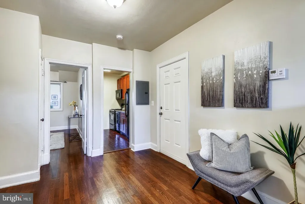 Additional image 3 of 3915 9th Street NE Unit 3, Washington, DC 20017
