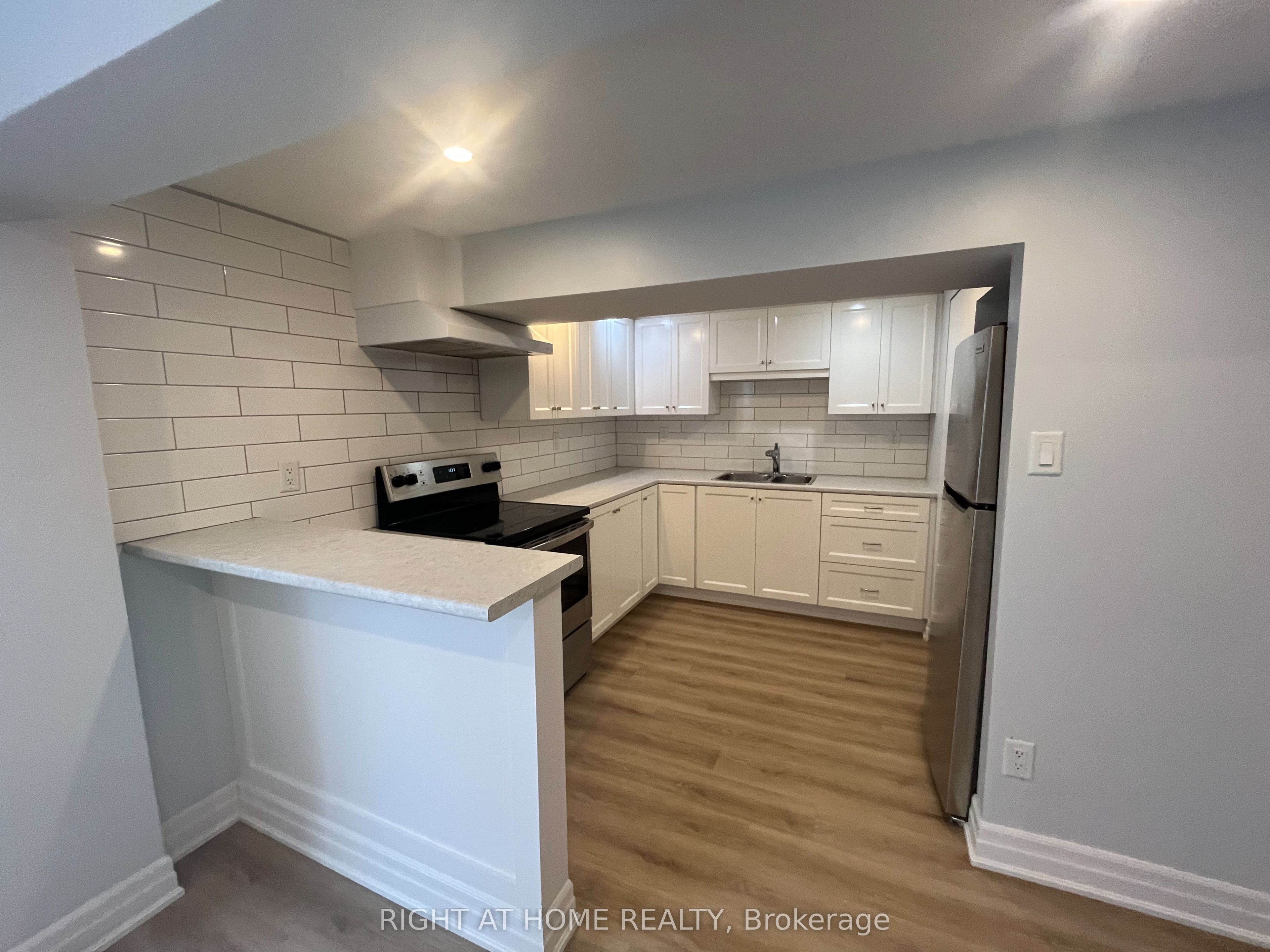 Additional image 3 of 4203 Wheelwright Crescent, Mississauga, ON, L5L 2X4