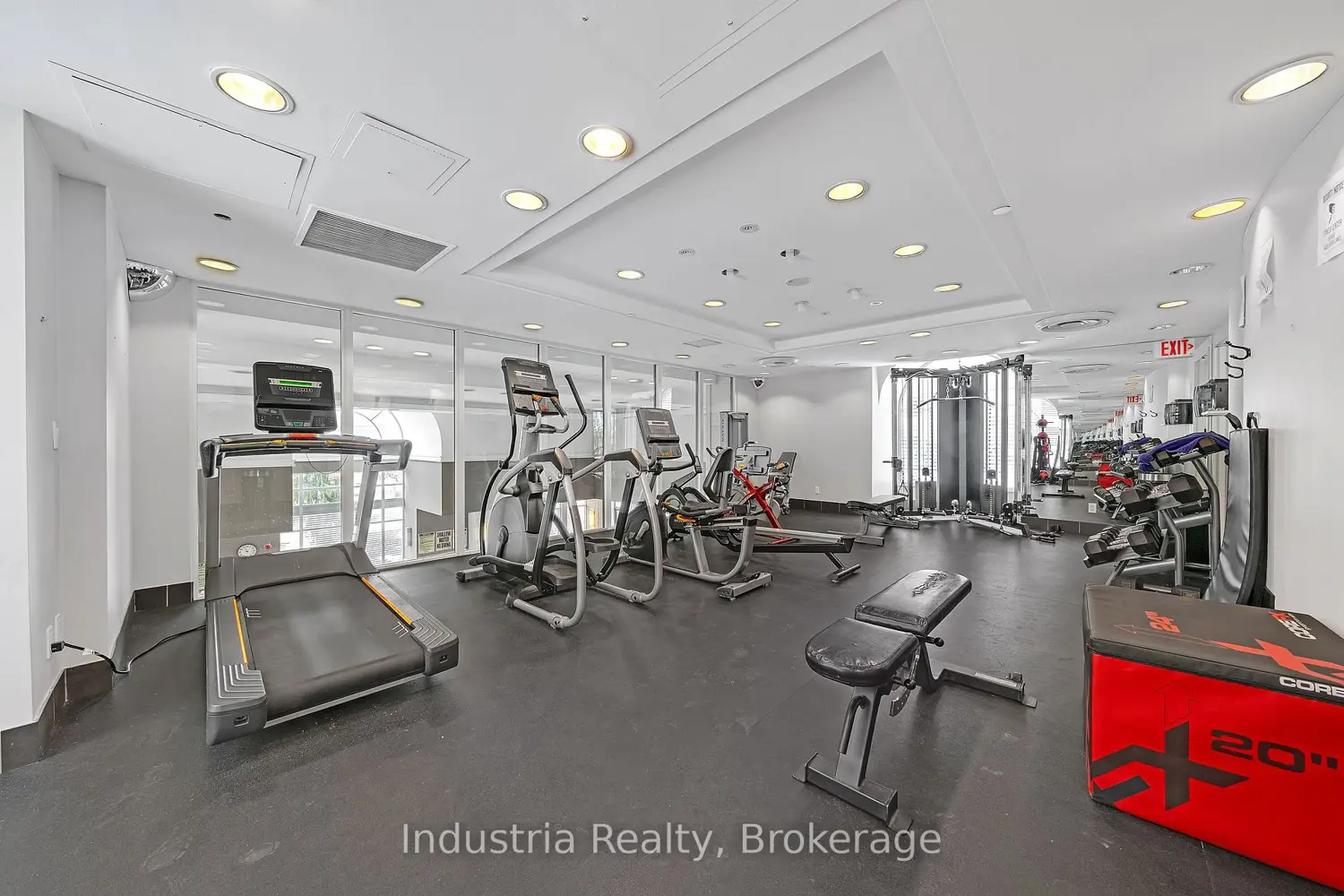 Additional image 11 of 330 Red Maple Road 1204