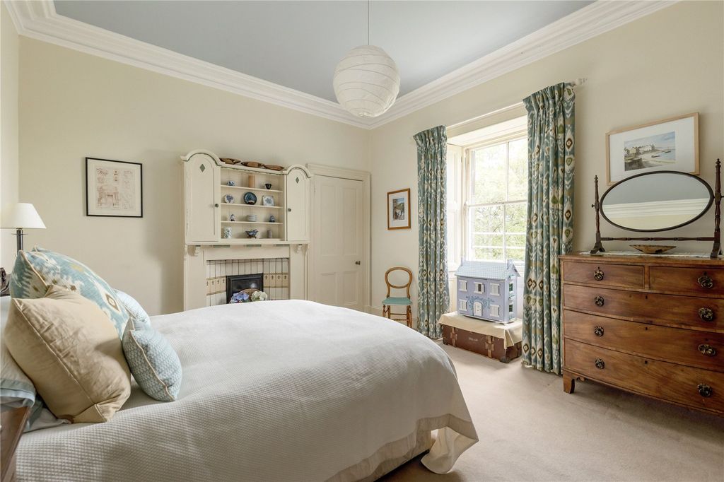 Additional image 14 of 6 bed semi-detached house for saleLauder Road, Grange, Edinburgh EH9