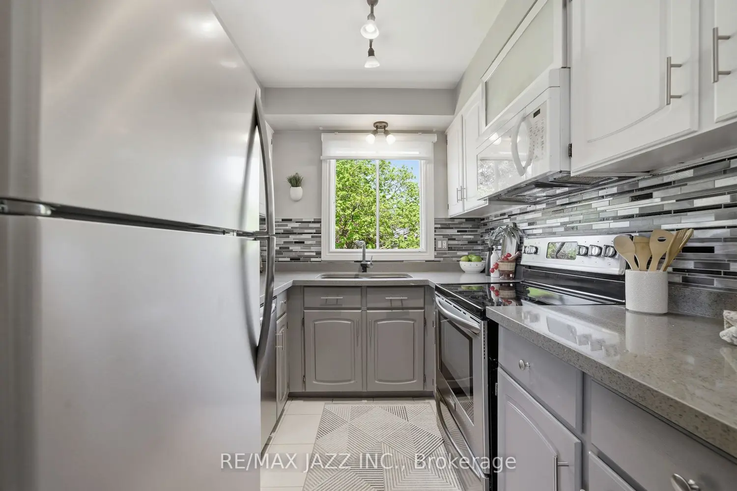 50 Hartsfield Drive photo 3
