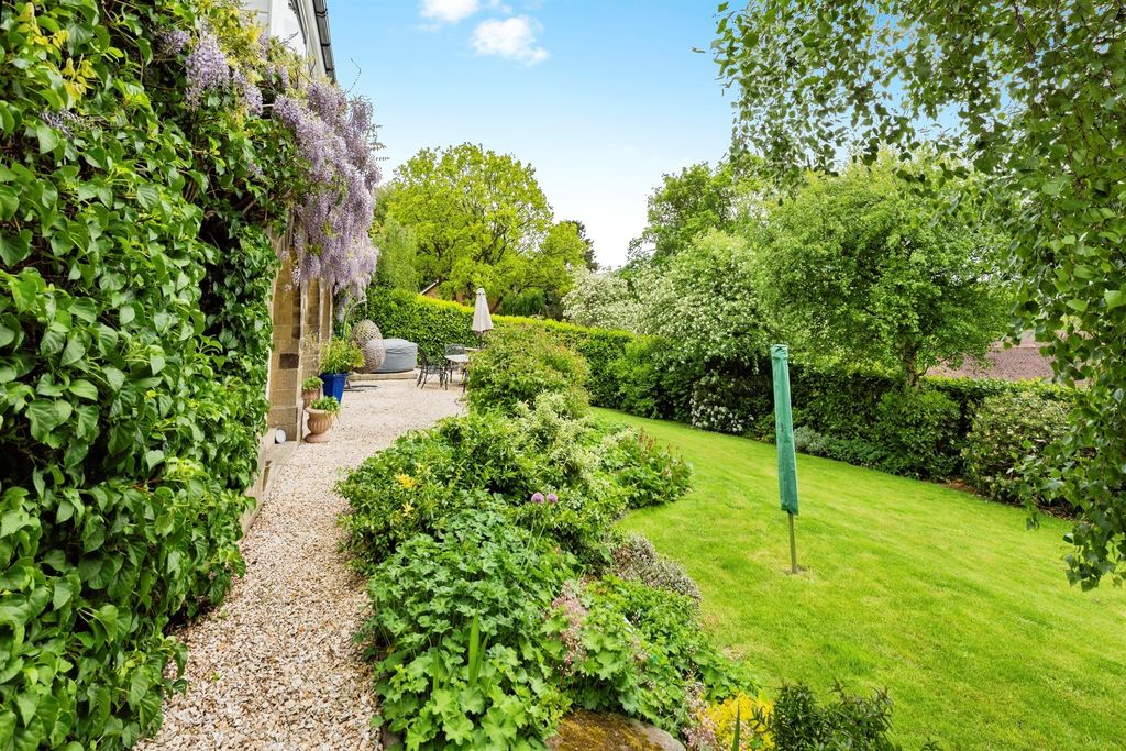 Additional image 18 of 3 bed detached house for saleLady Park Avenue, Bingley BD16