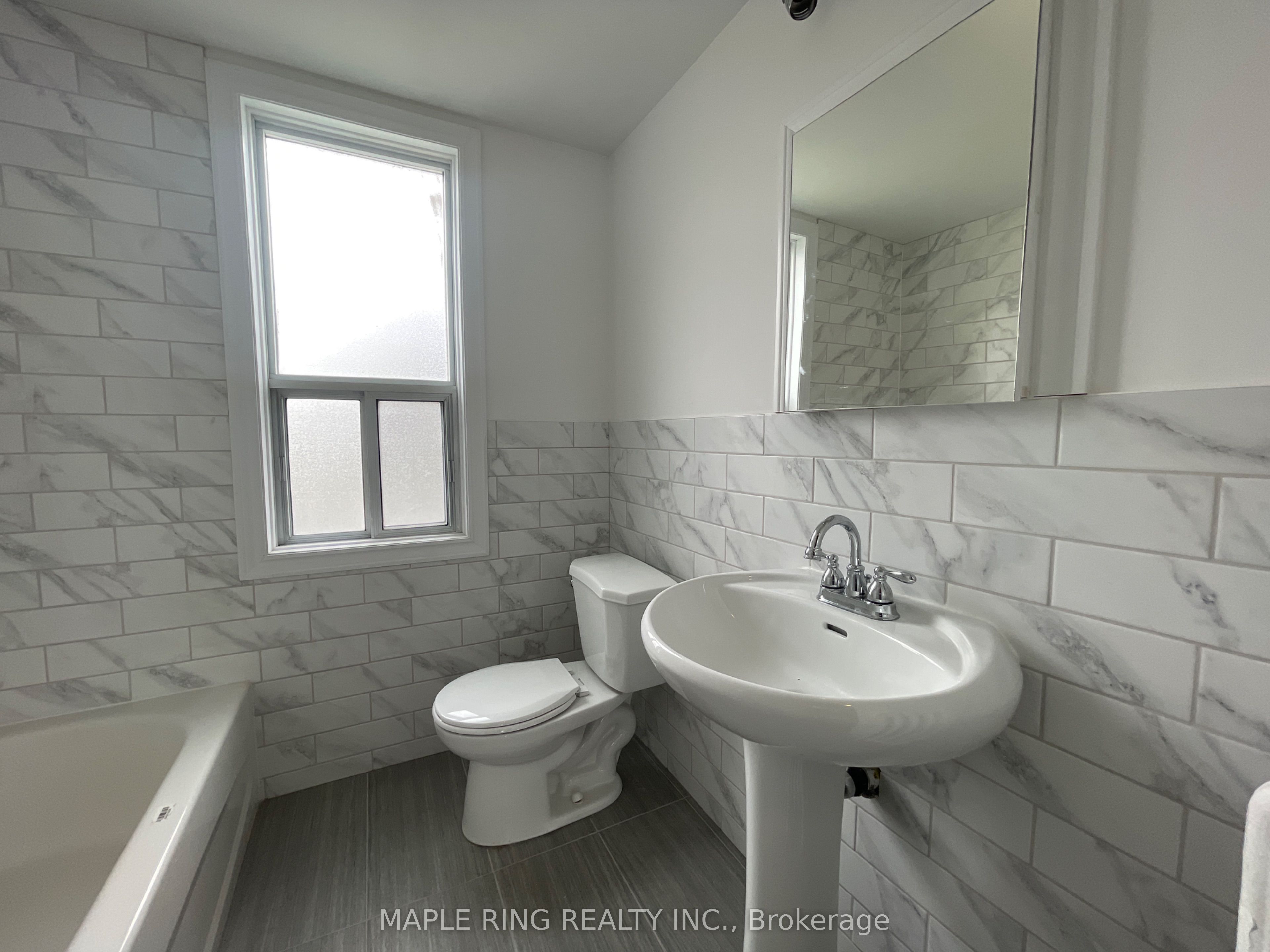 Additional image 2 of 7-12 Dwight Avenue, Toronto, ON, M8V 1X2