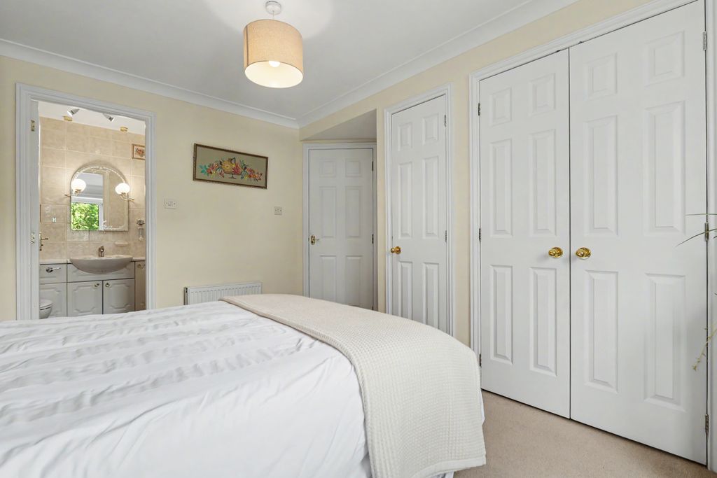 Additional image 17 of 2 bed flat for saleBeechwood Gardens, Stirling FK8