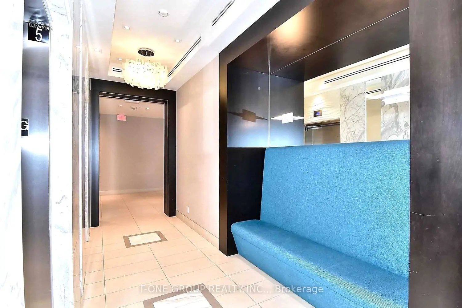 Additional image 3 of 9600 Yonge Street 912