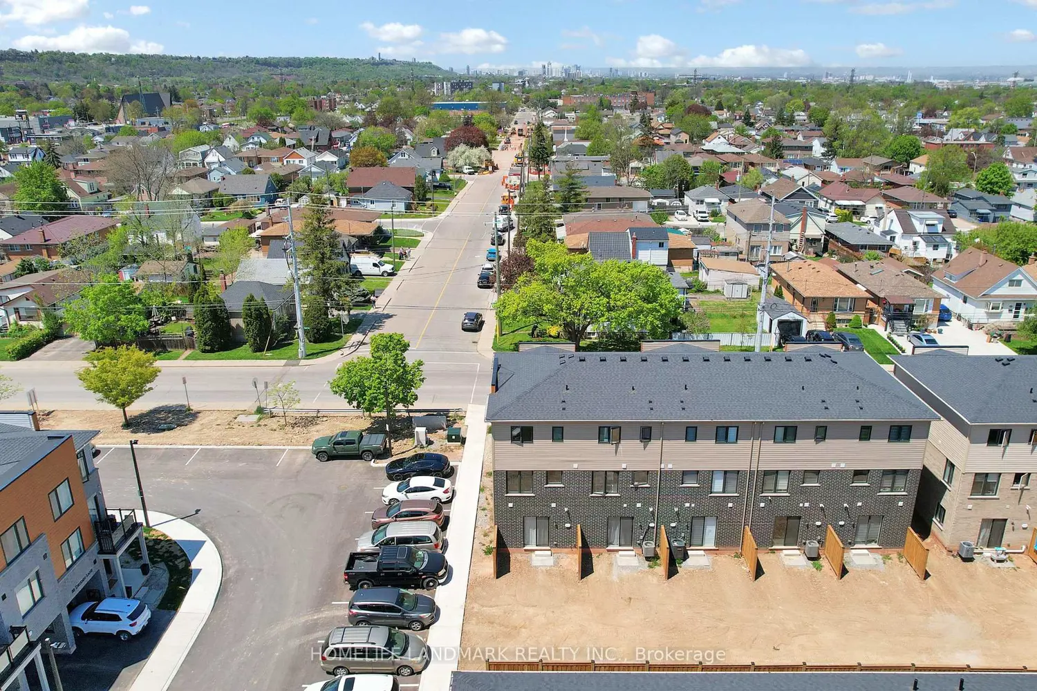 Additional image 16 of 2 Reid Avenue