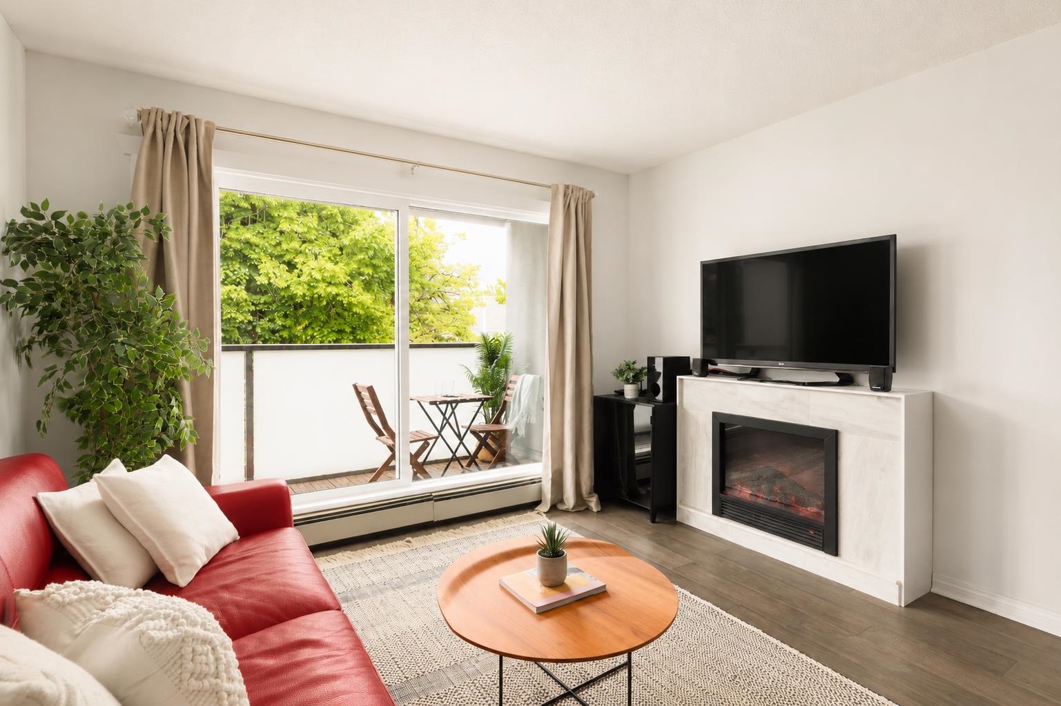 Additional image 4 of 306-570 8th Avenue E, Vancouver, BC, V5T 1S8