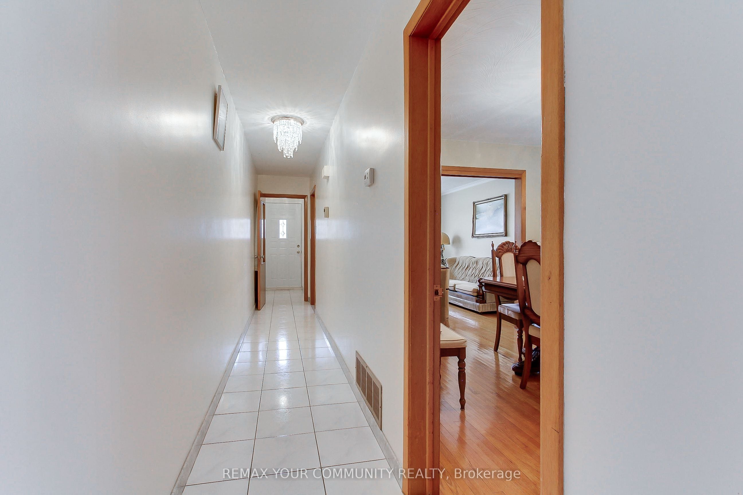 Additional image 6 of 48 North Woodrow Boulevard, Toronto, ON, M1K 1W3