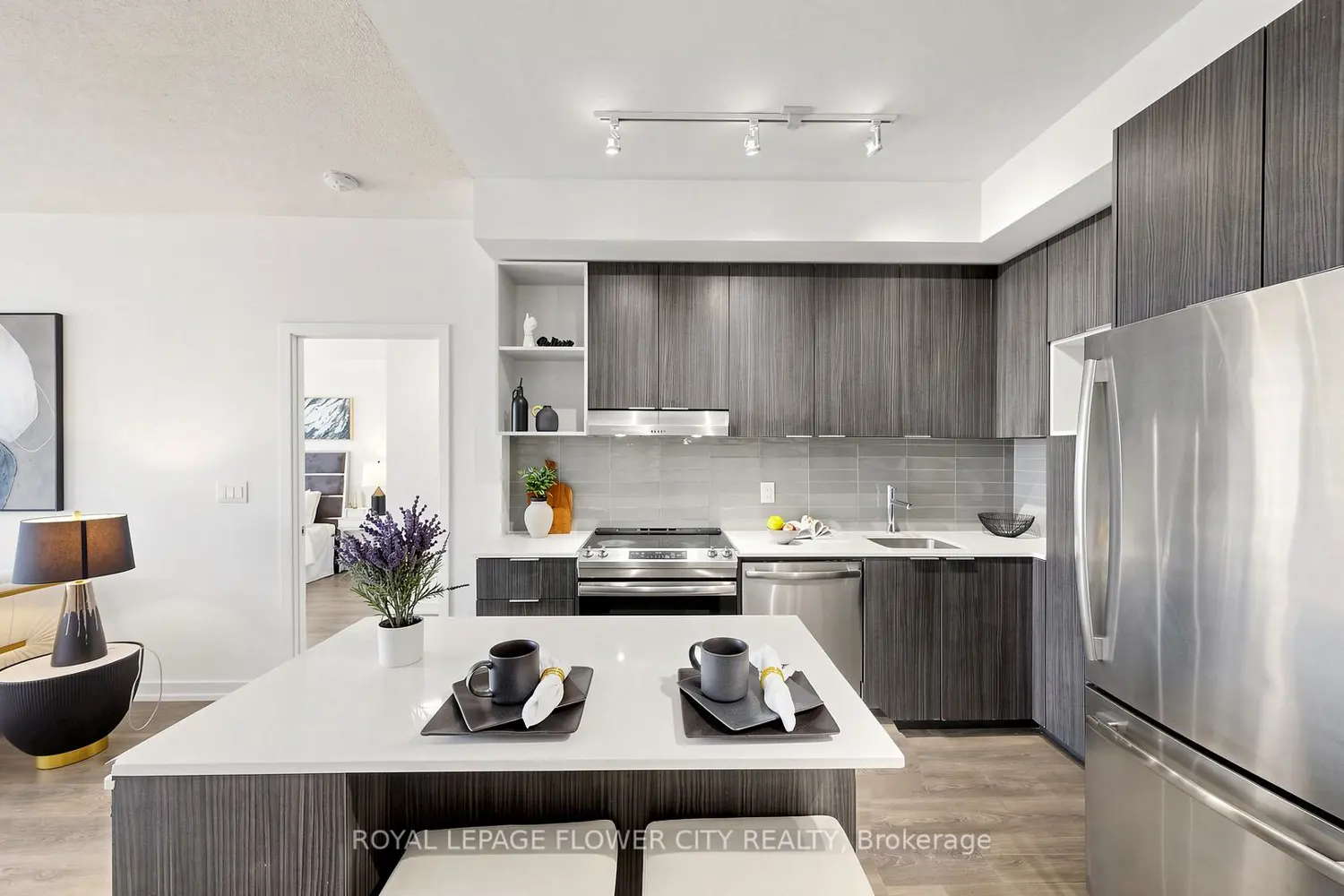 Additional image 2 of 2520 Eglinton Avenue 1710