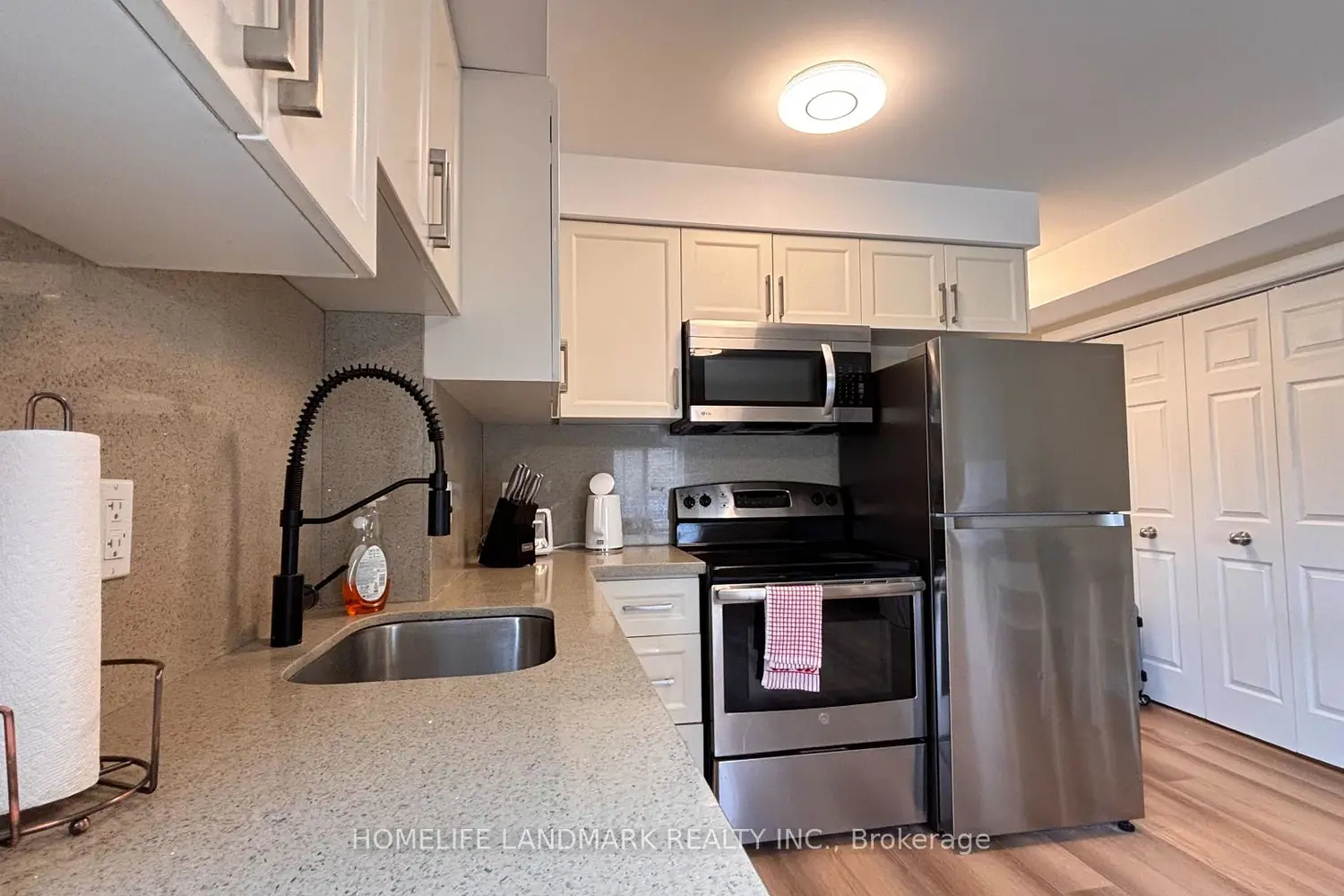 Additional image 6 of 122 Courtland Avenue 1