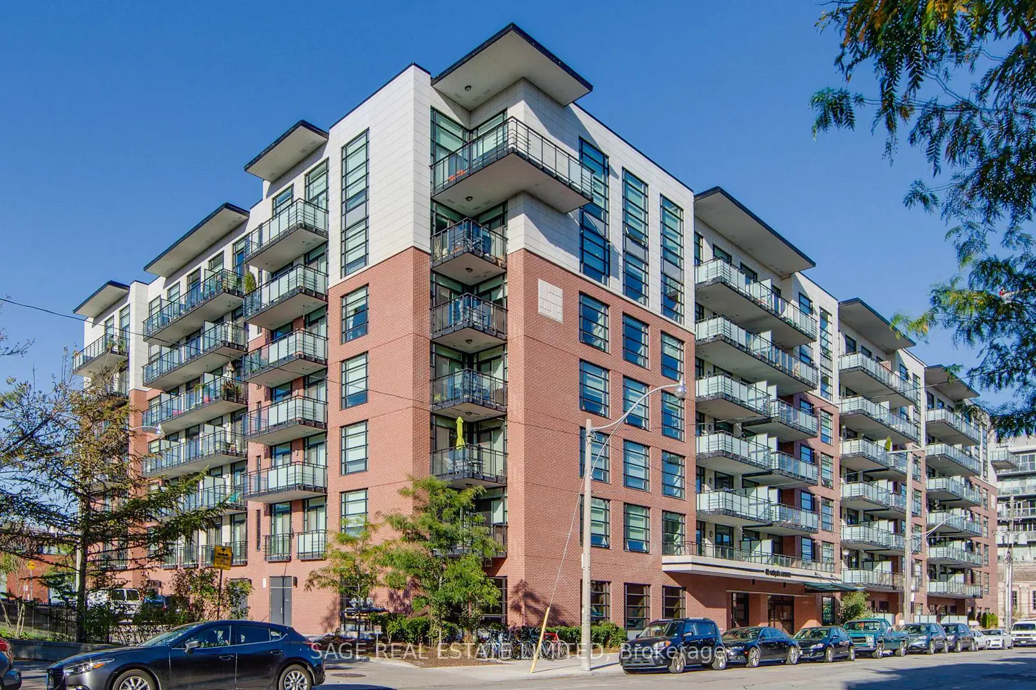 88 Colgate Avenue 533