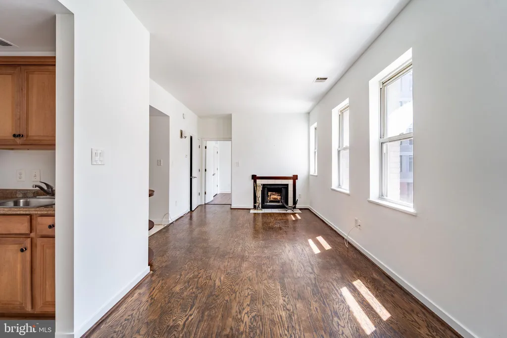 Additional image 8 of 2114 N Street NW Unit 25, Washington, DC 20037