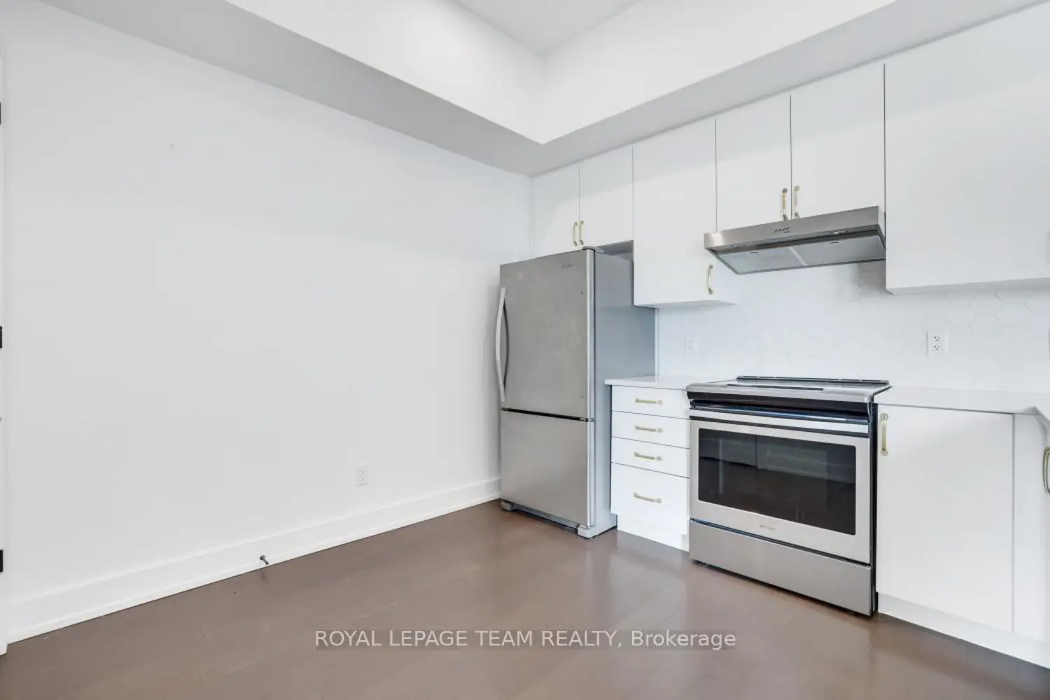 Additional image 10 of 101 Pinhey Street 303
