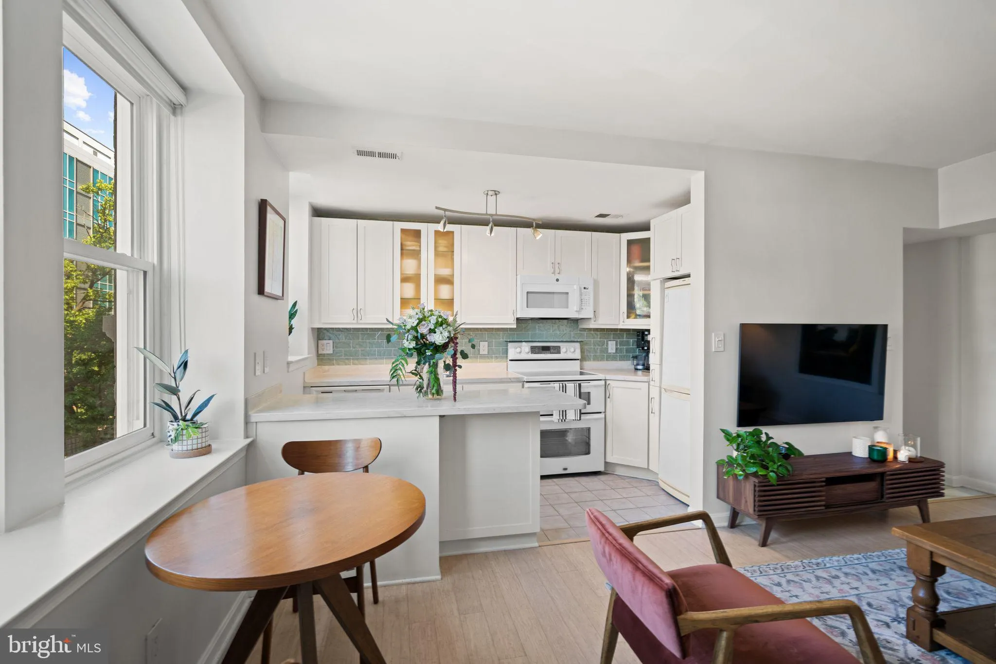 Additional image 37 of 1920 S Street NW Unit 305, Washington, DC 20009