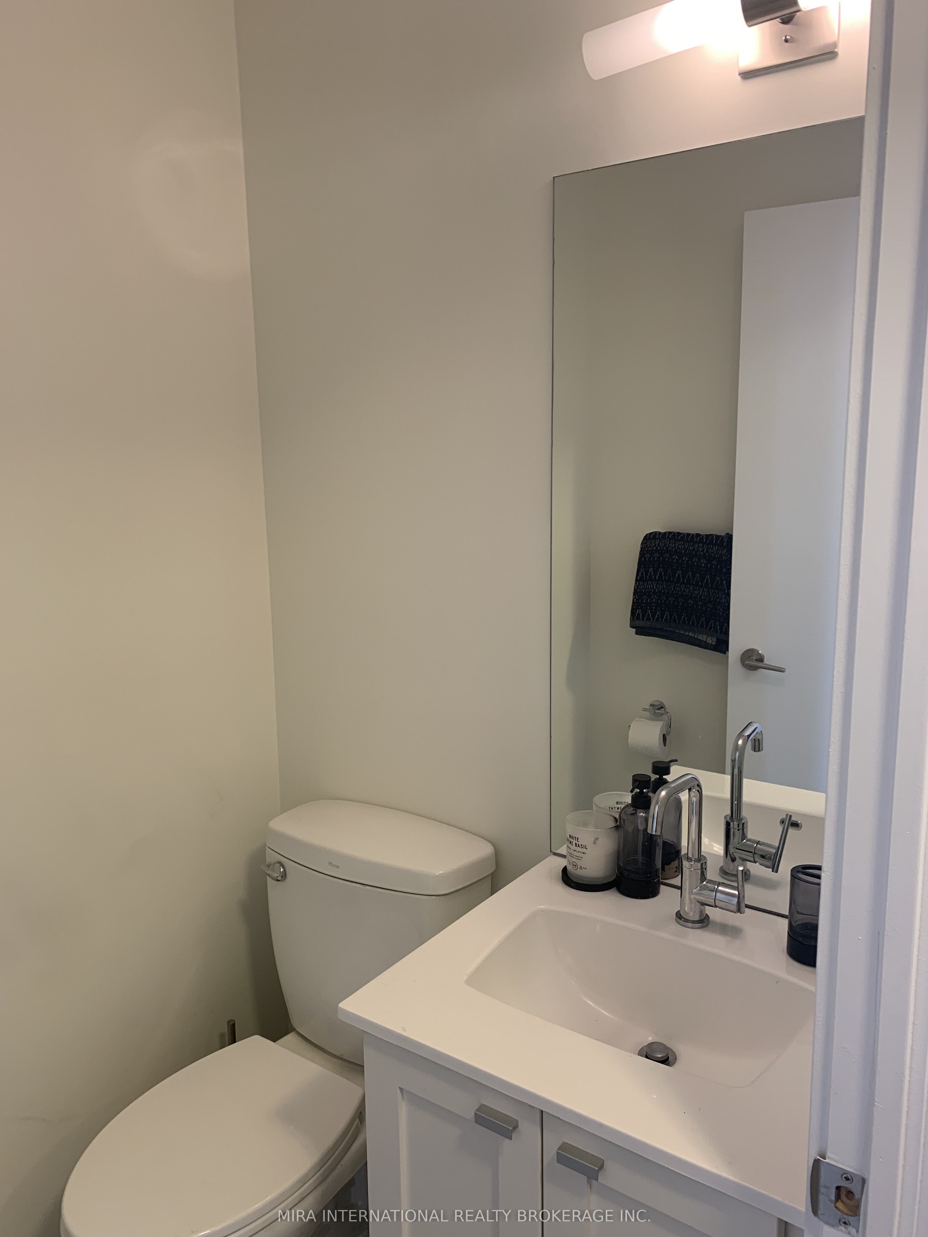 Additional image 6 of 1313-103 The Queensway Avenue, Toronto, ON, M6S 5B3