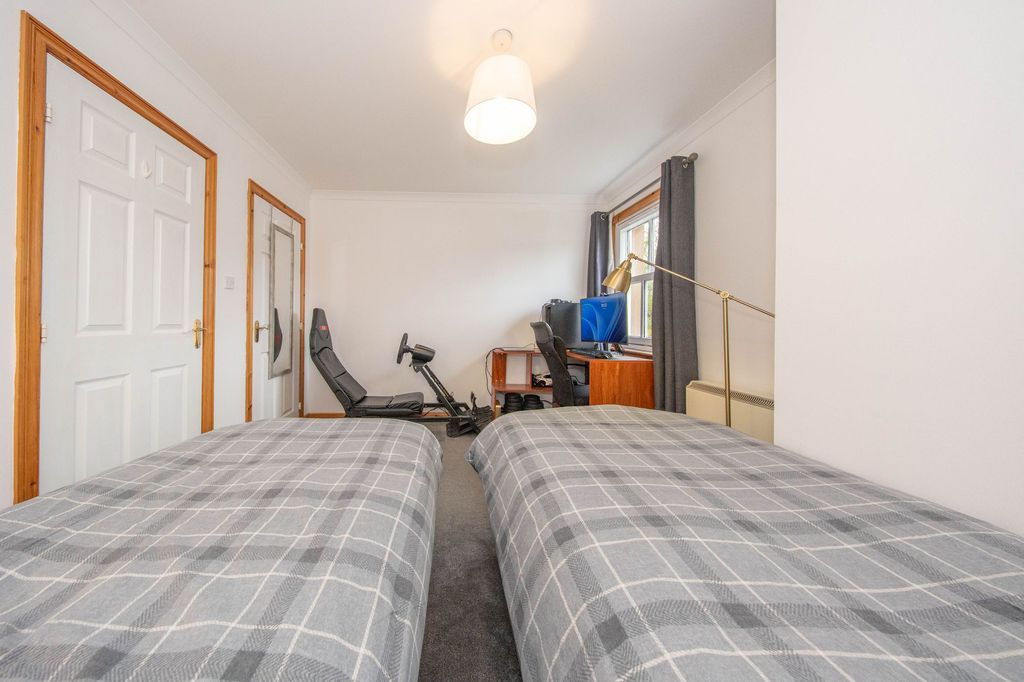 Additional image 14 of 2 bed flat for saleKnightsridge House Watson Green, Livingston EH54