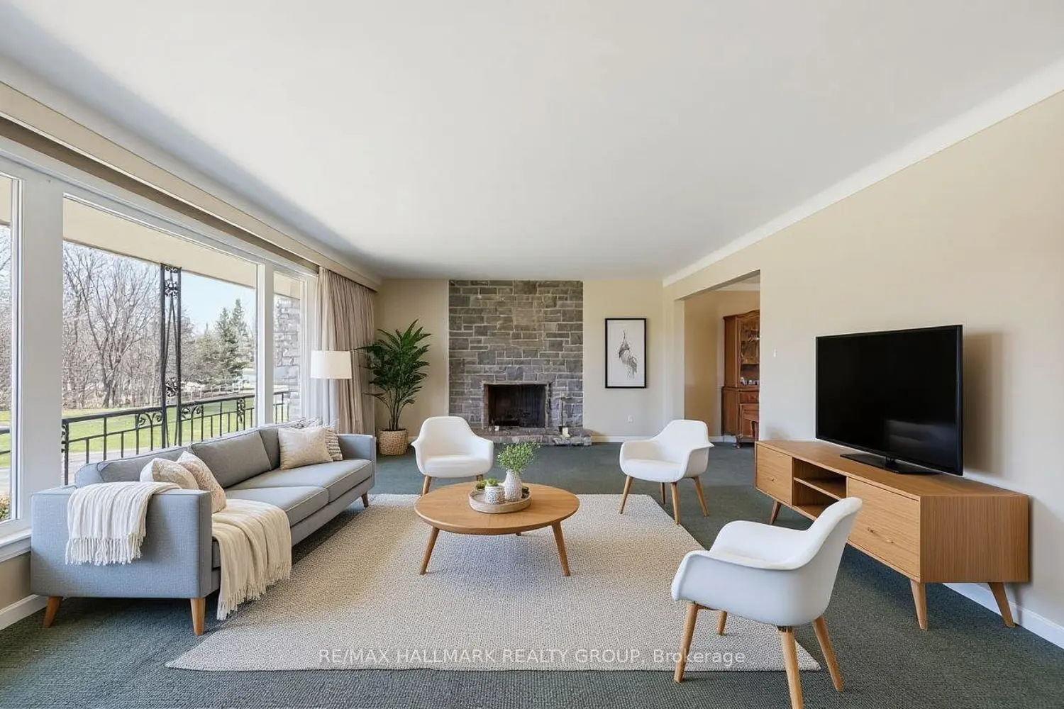68 Corkstown Road photo 3