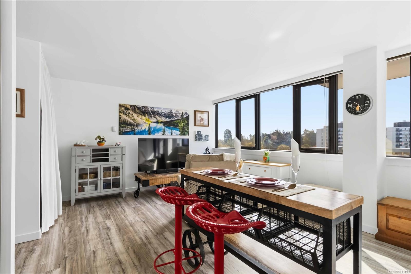 Additional image 2 of 1007-647 Michigan Street, Victoria, BC, V8V 2P7