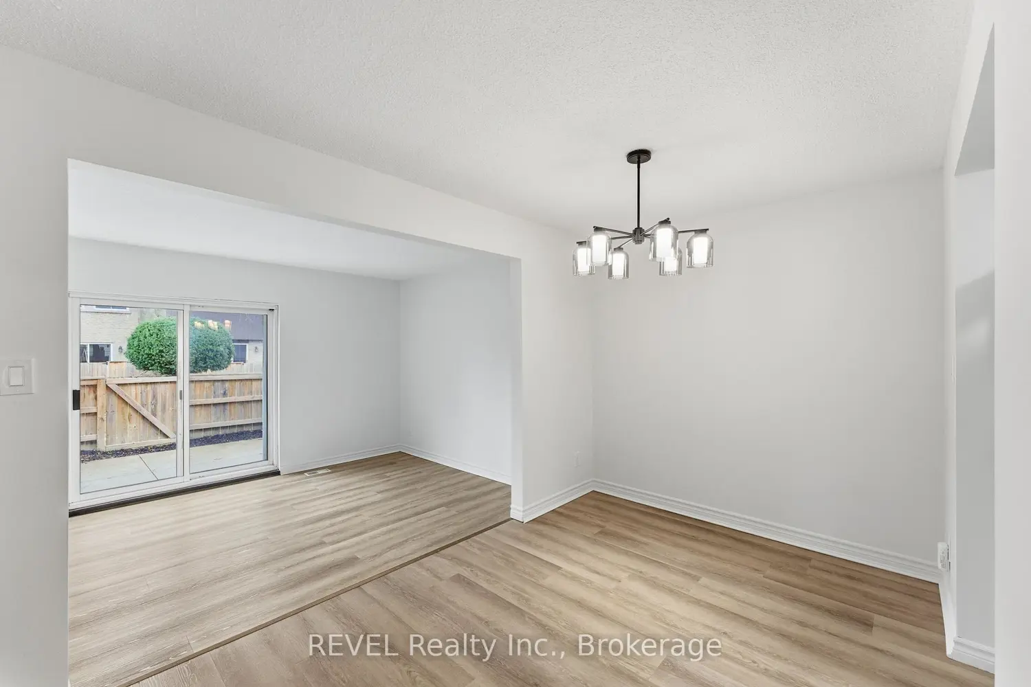Additional image 5 of 151 Linwell Road 15
