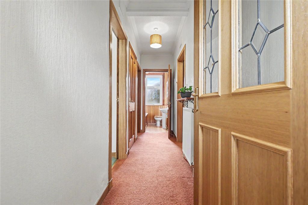 Additional image 2 of 2 bed flat for saleShiphaugh Place, Stirling, Stirlingshire FK8