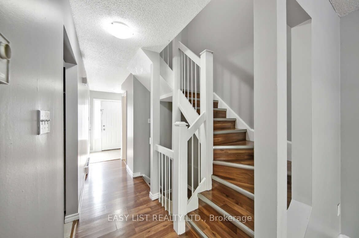 Additional image 5 of C-5555 Montevideo Road, Mississauga, ON, L5N 3S3