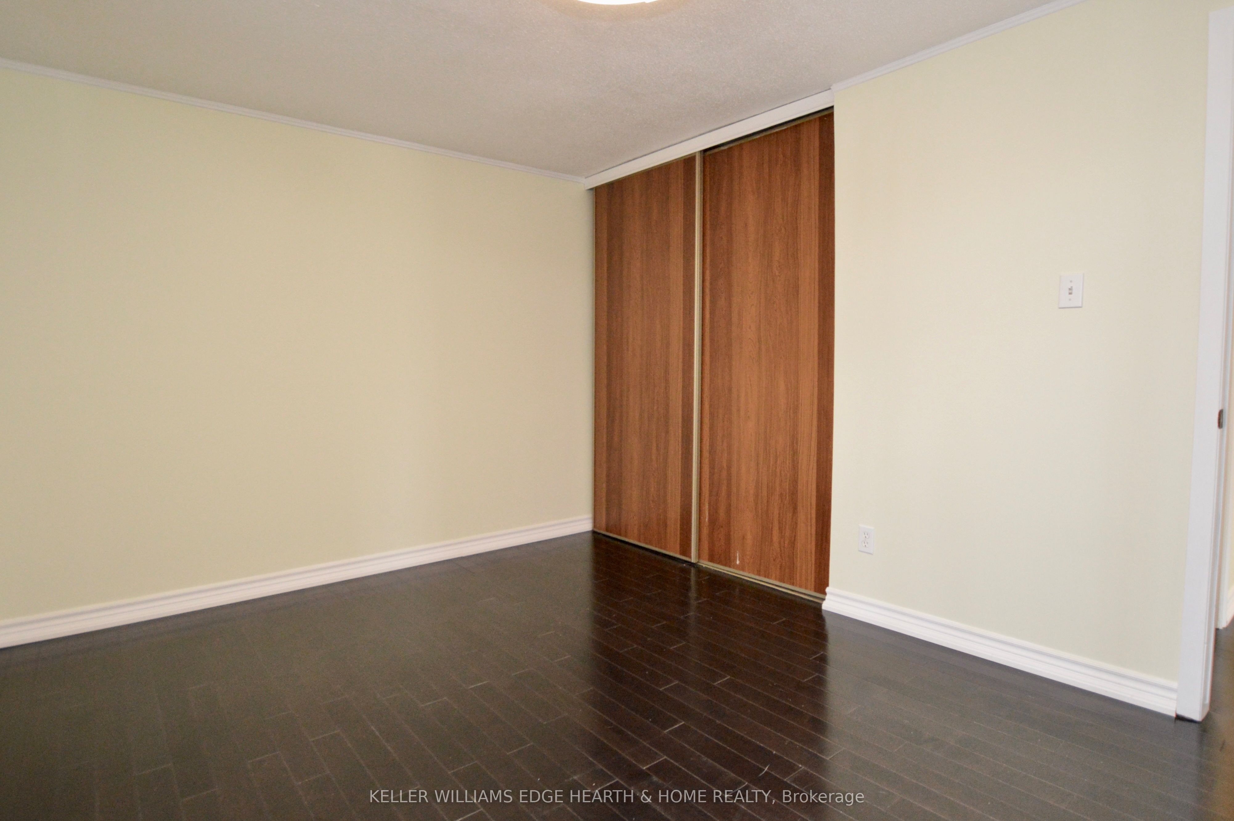 Additional image 6 of 2-977 Francis Road, Burlington, ON, L7T 3Z1