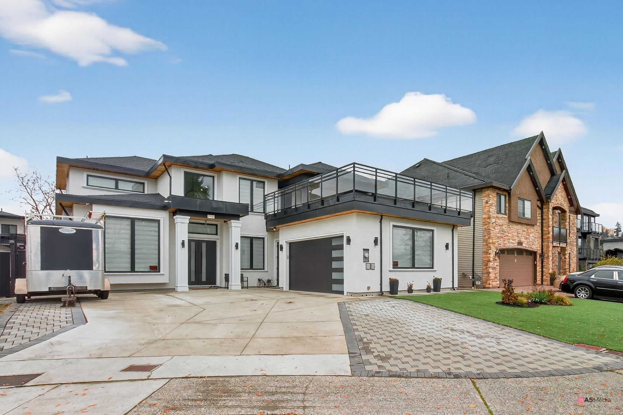 17925 56a Avenue, Surrey, BC, V3S 5H4