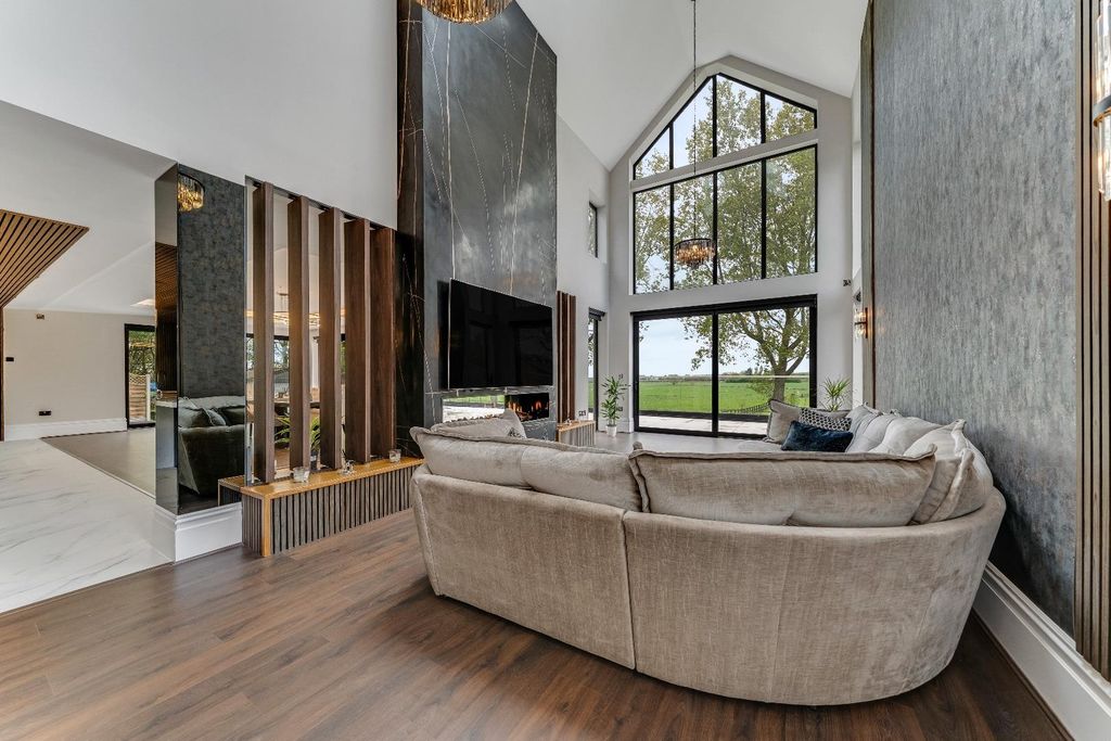 Additional image 7 of 6 bed detached house for saleThe Old Vicarage, Church Lane, Lydiate L31