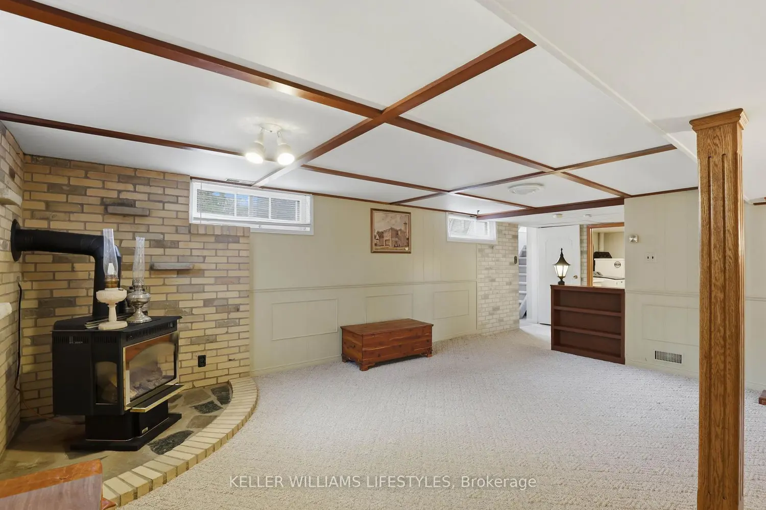 Additional image 14 of 543 Elmdale Avenue