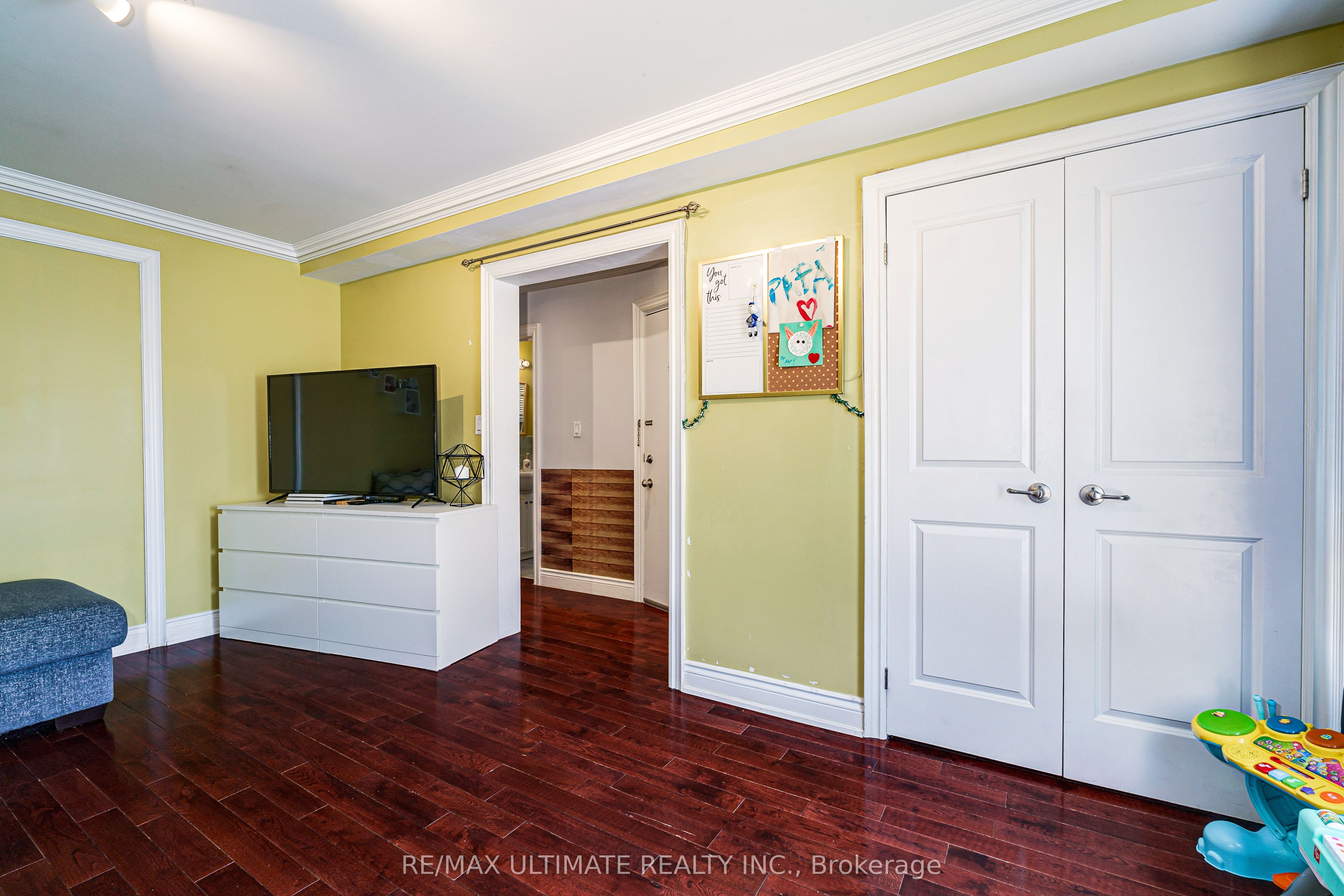 Additional image 4 of 2 George Anderson Court, Toronto, ON, M6M 2Z4