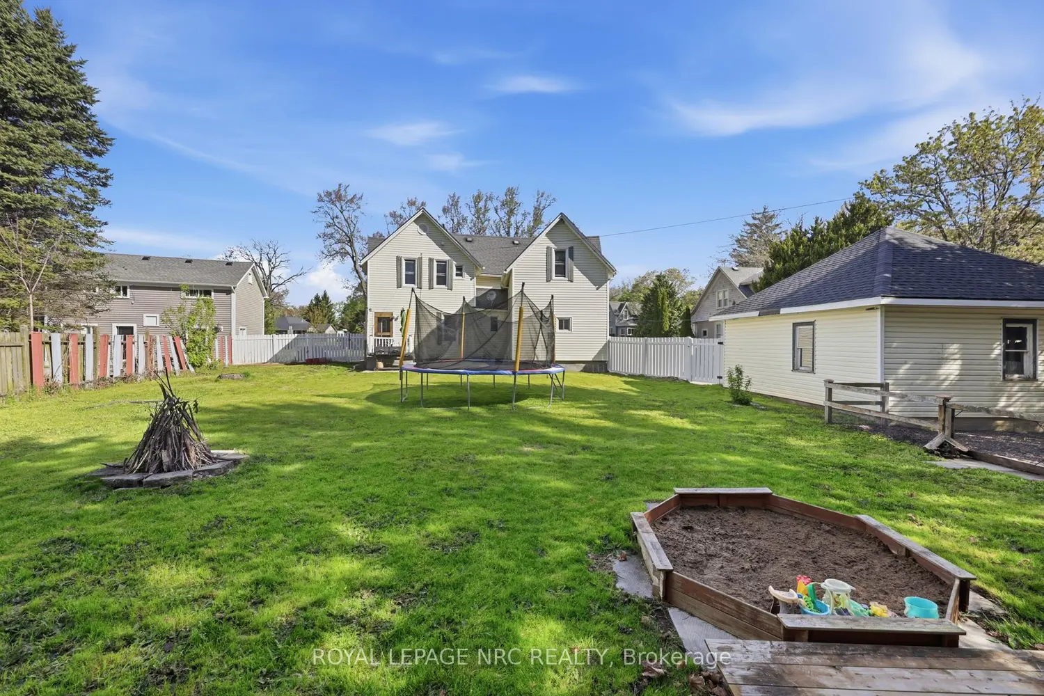 Additional image 19 of 776 Canboro Road